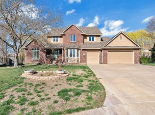 1625 E Tiara Pines Ct, Derby, KS 67037