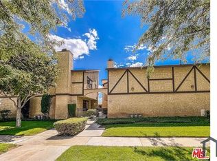 1304 W Avenue J4, Lancaster, CA 93534