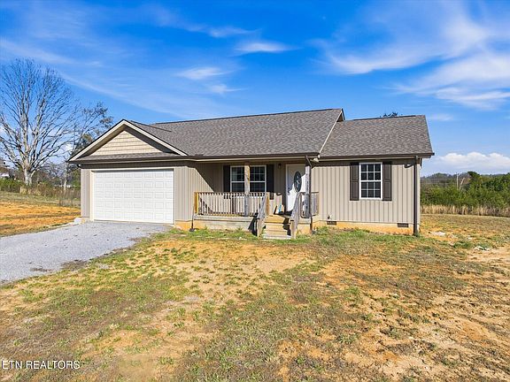 2nd image of 368 Sweetsprings Rd
