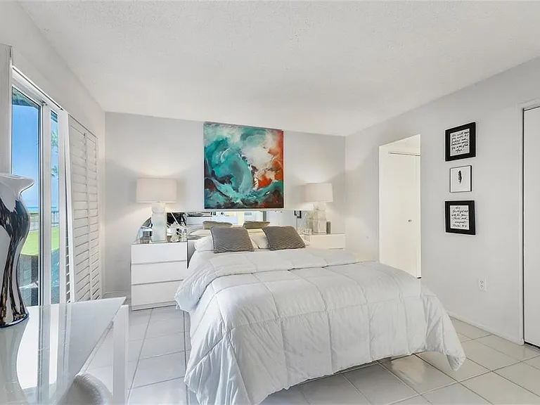4660 Ocean Blvd #N1 — Photo 20
