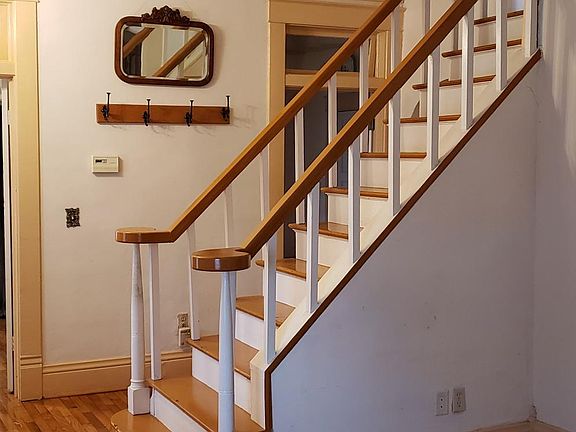 2nd image of 346 N Rollston Ave