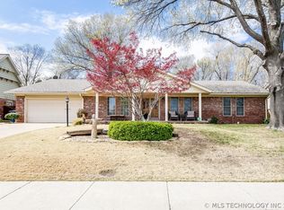 6352 S 69th East Pl, Tulsa, OK 74133