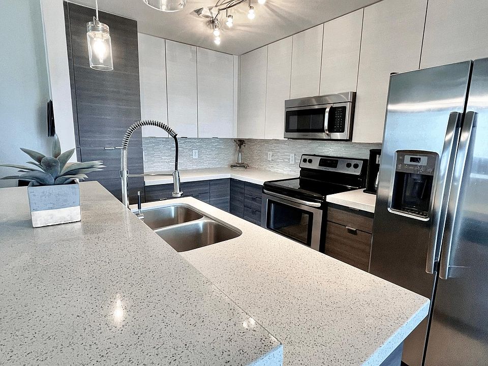 1st image of 604 N Bluff Dr Unit 222