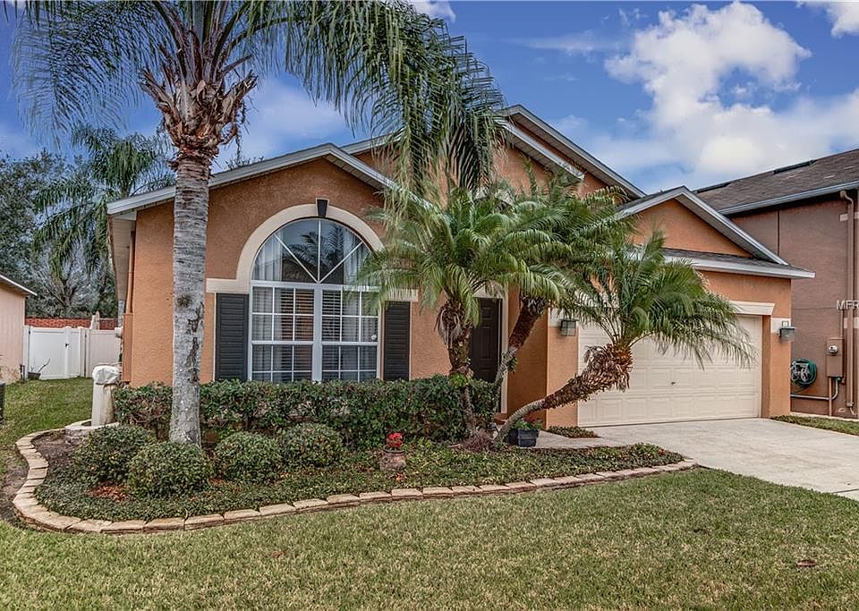 1st image of 272 Clydesdale Cir