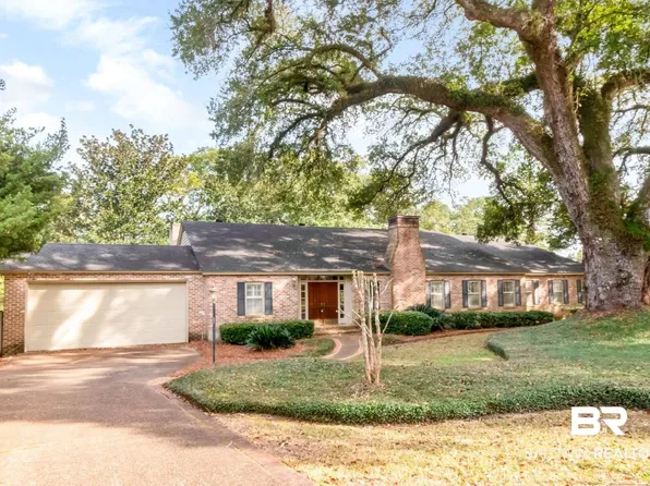 132 Myrtlewood Ln, Mobile, AL 36608