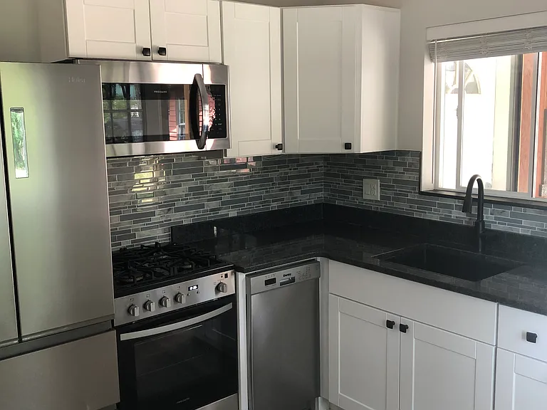 1079 S Penny Ln #A — Photo 2