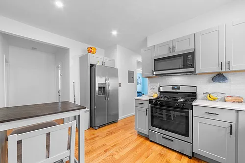 58 Fowler St #2 Photo 1