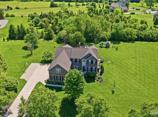7490 Silver Lake Dr, Waynesville, OH 45068