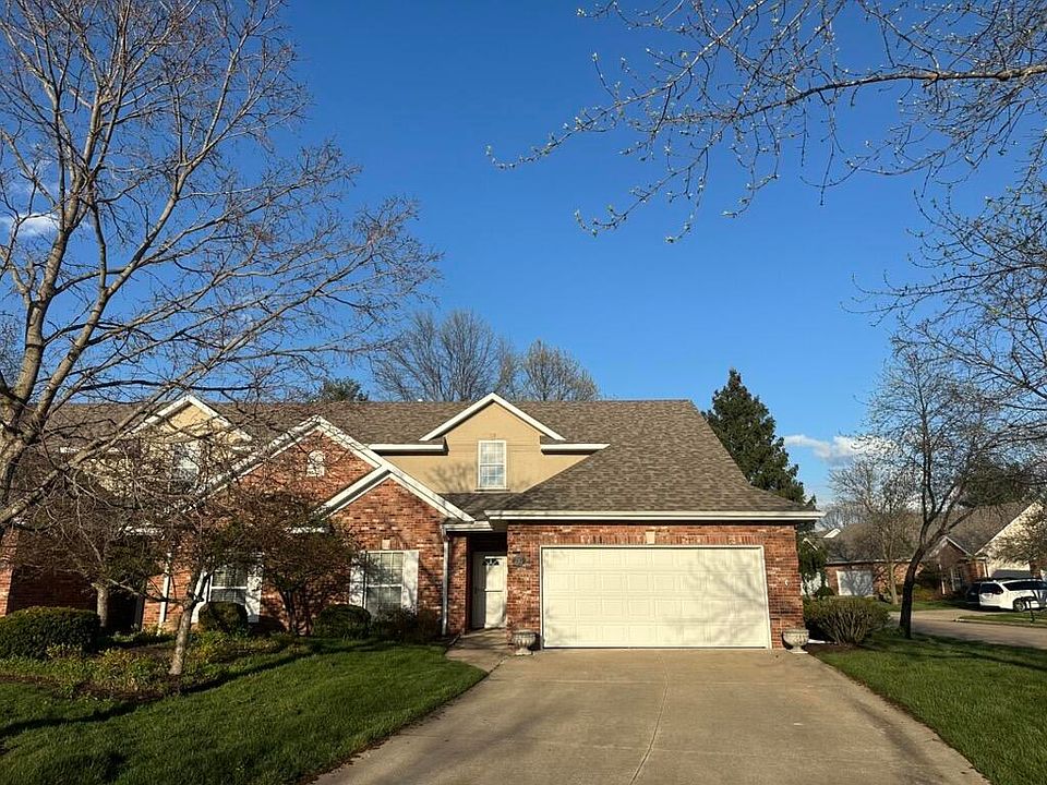 1st image of 210 Blue Sky Ct
