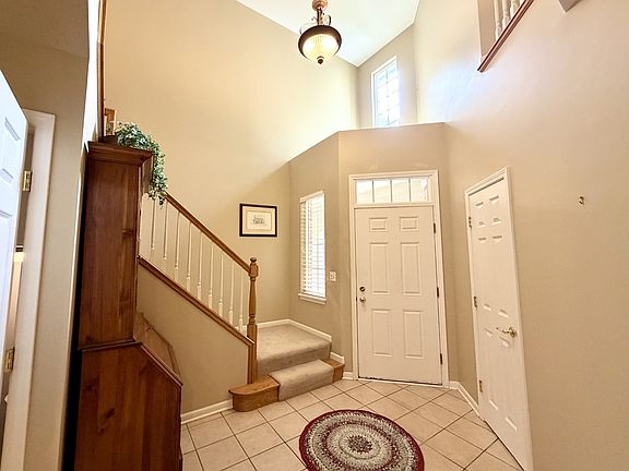 4th image of 1204 Ashbrook Ct