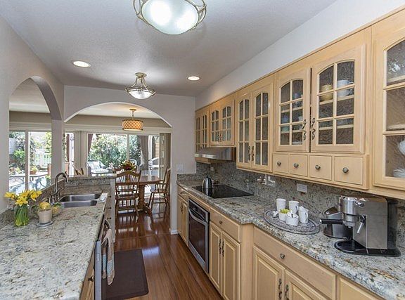 1608 Shoreline-13