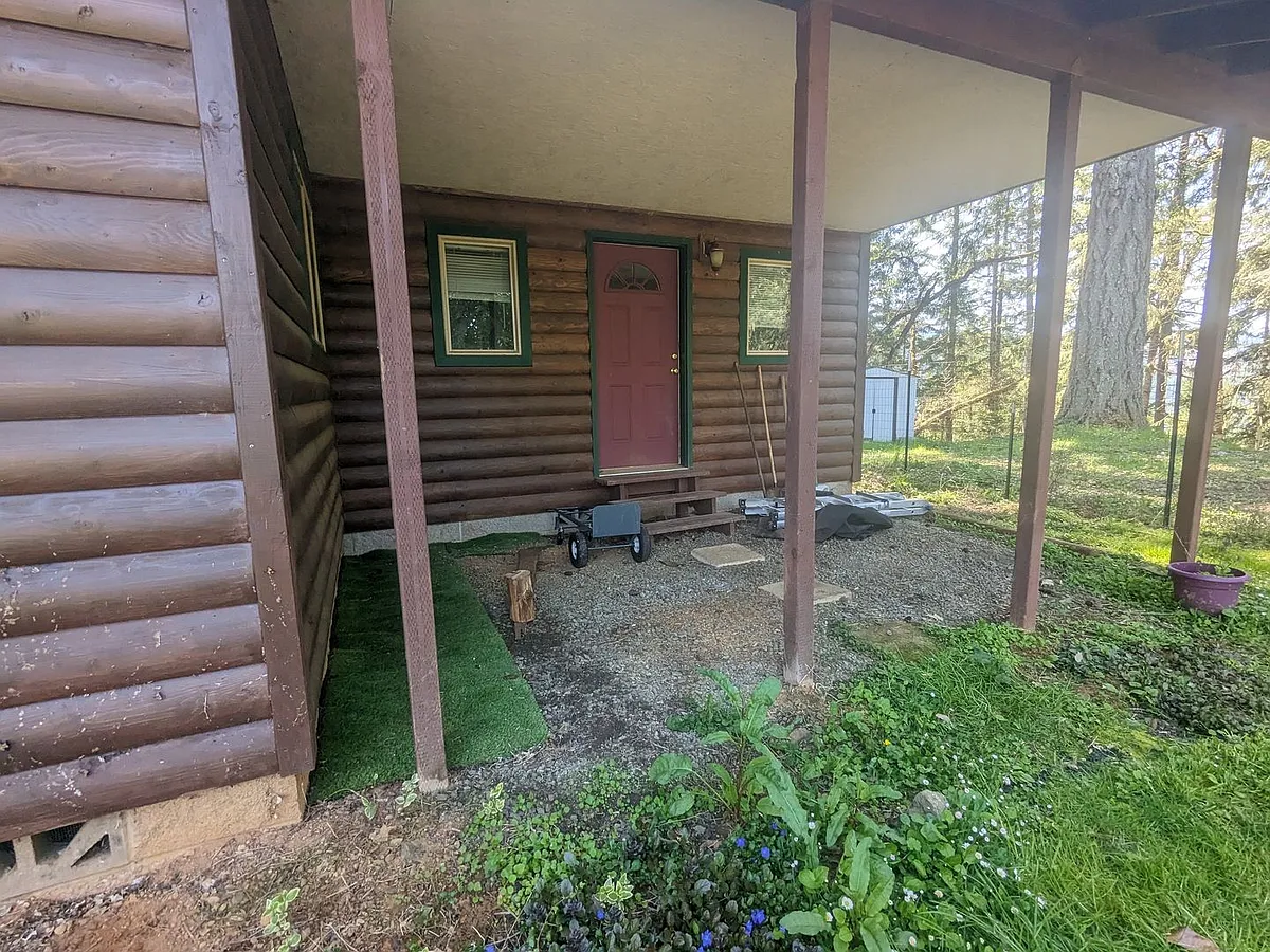 Building Photo - 710 Wolf Valley Dr