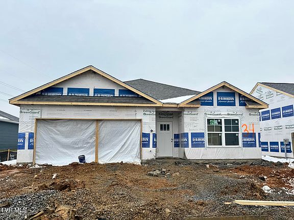 2nd image of 659 Saint Andrews Dr