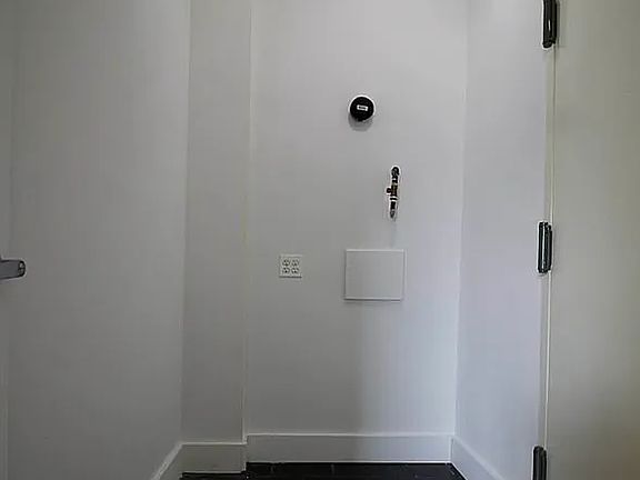 4th image of 44 Troutman St APT A9