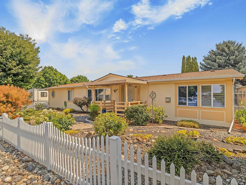 1st image of 3005 Juniper Dr