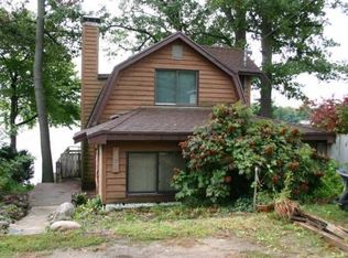 11972 Reyburn Dr NE, Sparta, MI 49345