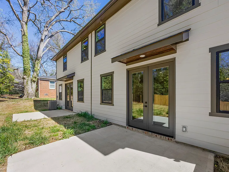 1329 Condon St — Photo 29