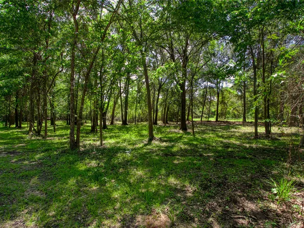 25th St, Hempstead, TX 77445