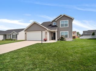 15368 Towne Park Run, Huntertown, IN 46748