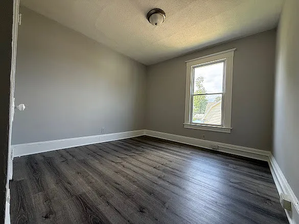 30 Cottage St #1 — Photo 8