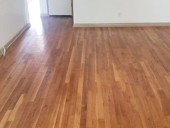 3rd image of 1594 E 49th St
