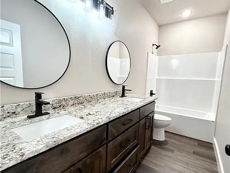 740 Powderhorn Cir — Photo 4