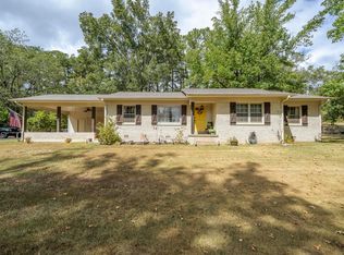 938 E Poplar Ave, Selmer, TN 38375