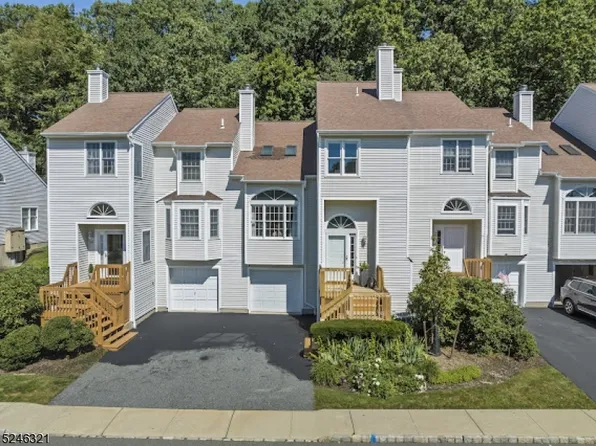 36 Noelle Ct, Lincoln Park Boro, NJ 07035