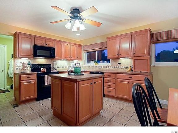 4th image of 4861 Royal King Ct