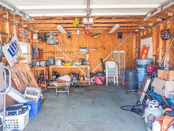 4th image of 3732 Richard Rd