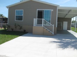 950 Pecan Cir, Barefoot Bay, FL 32976