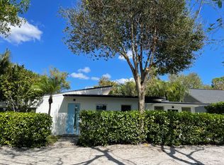 1255 9th Ave N, Naples, FL 34102