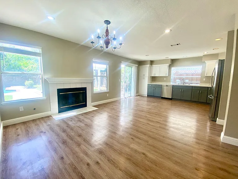 3328 Hartwell Ct — Photo 8