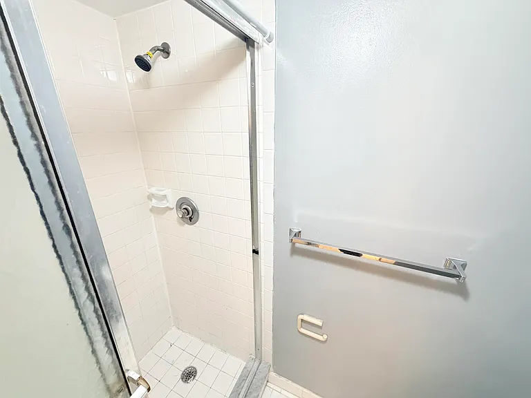 4354 NW 9th Ave #14-3C — Photo 12