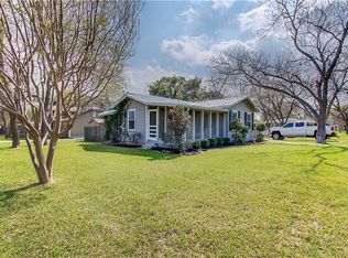 1608 E 17th St, Georgetown, TX 78626