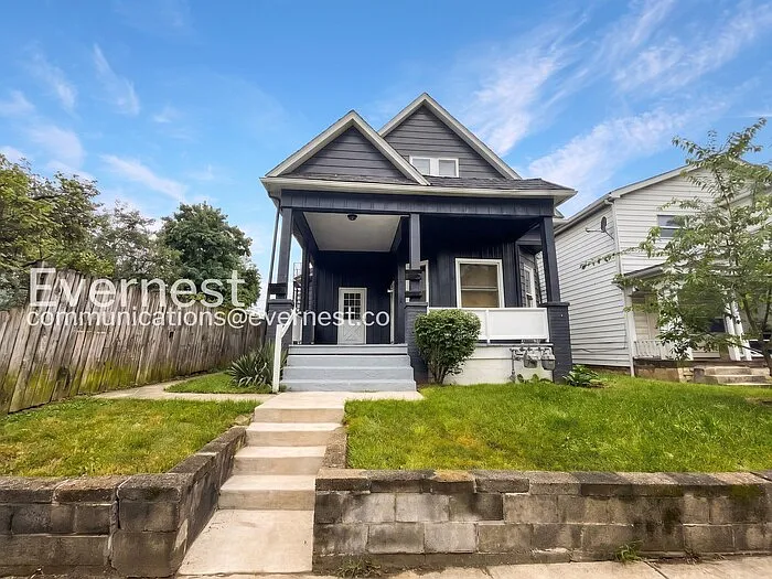 67 N Harris Ave