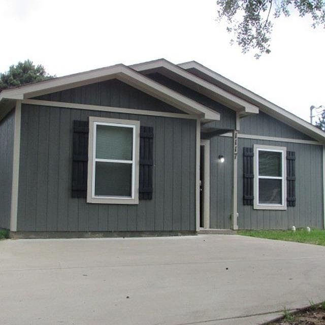 1st image of 1117 Birdsong St