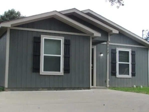 1117 Birdsong St, Longview, TX 75602