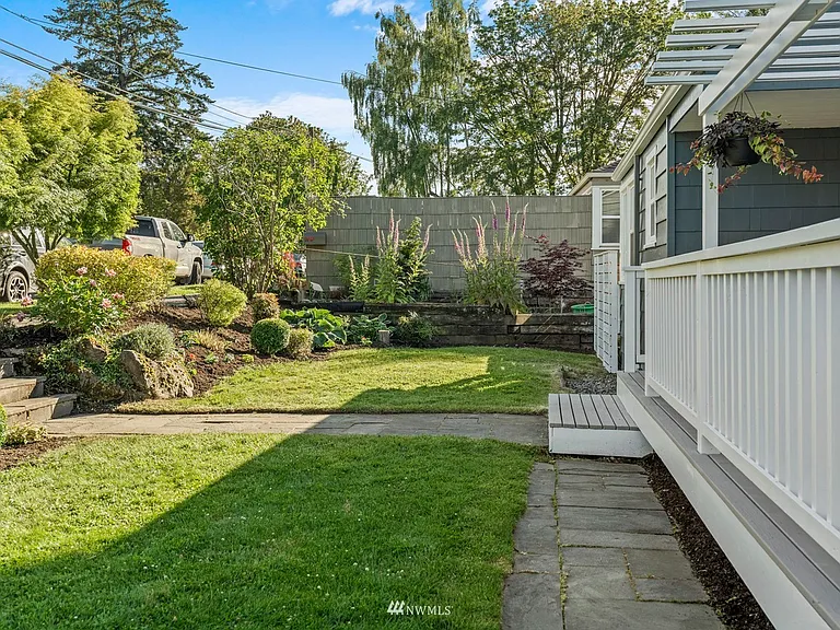4522 NE 54th St — Photo 33
