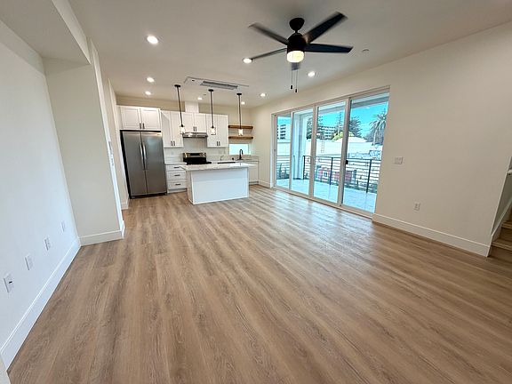 3rd image of 3040 58th St