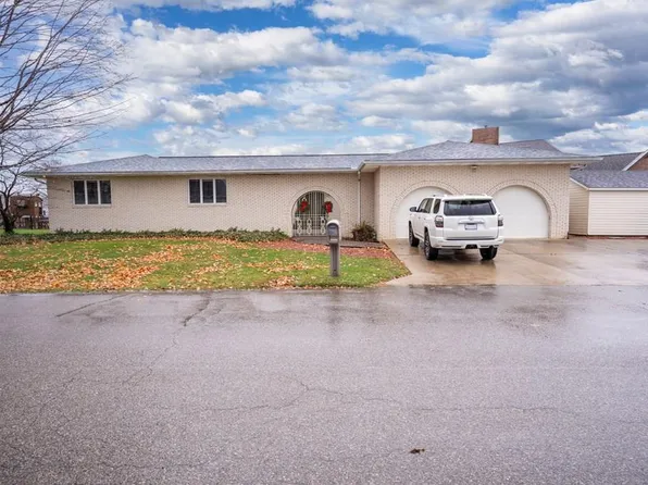 162 Columbia Dr, Waverly, OH 45690
