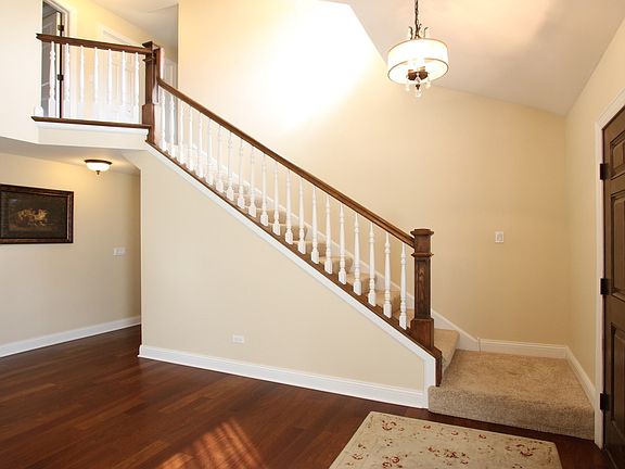 2nd image of 6024 Bentley Ave