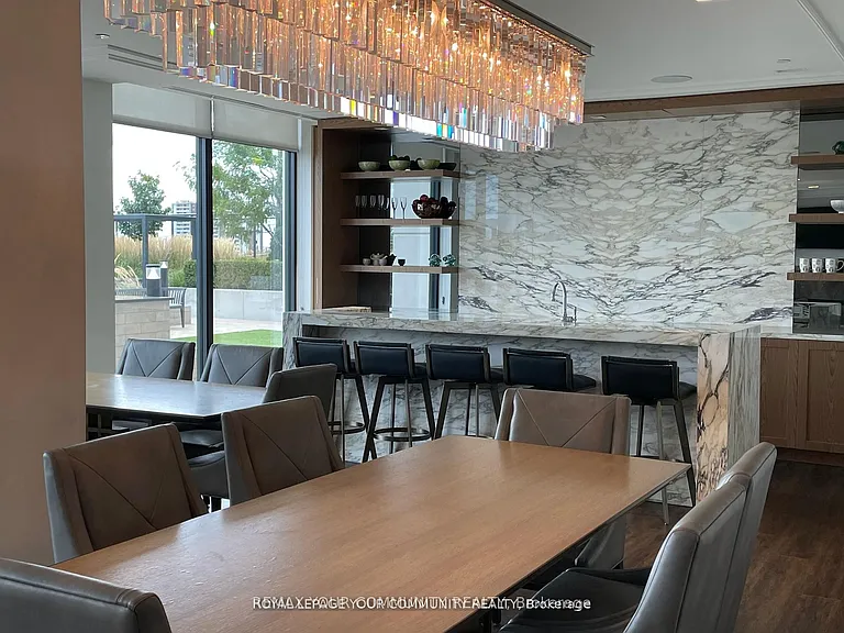 1 Grandview Blvd #1015 — Photo 25