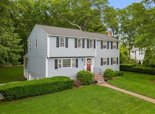 4 Donny Dr, Franklin, MA 02038