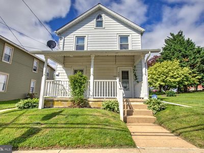 208 Cochran St, Cochranville, PA, 19330