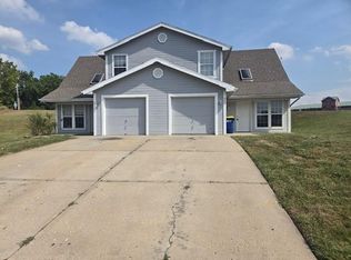 836 Walker Ct, Liberty, MO 64068
