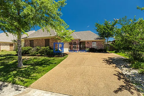 213 Provonce Park Photo 1