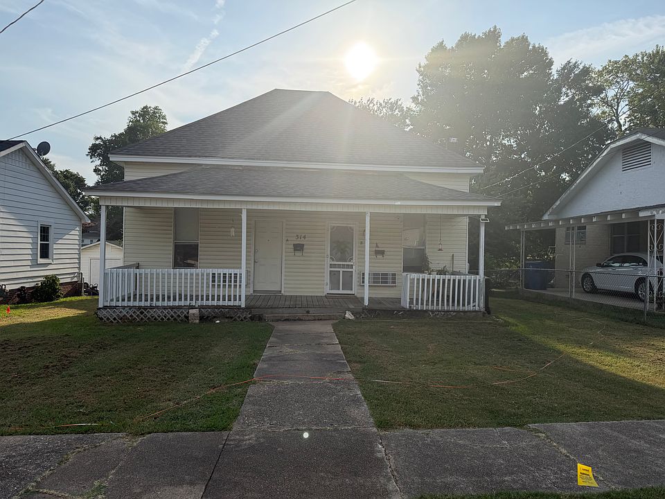 1st image of 314 Short St #B