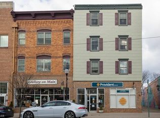 28 W Main St #2B, Somerville, NJ 08876