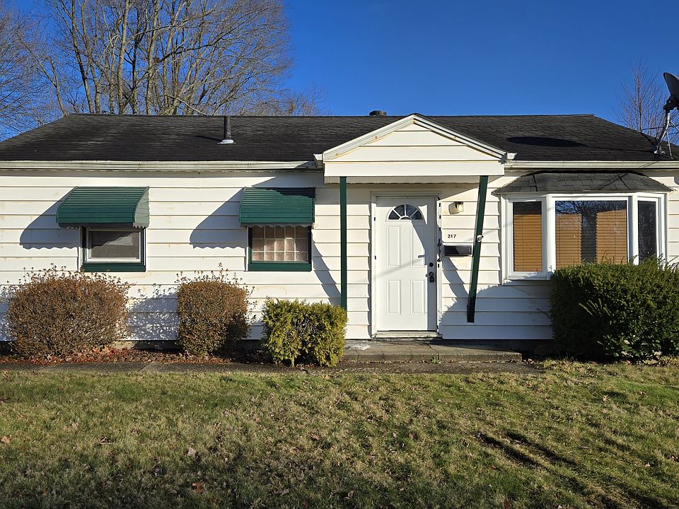 1st image of 217 S Carnegie Ave